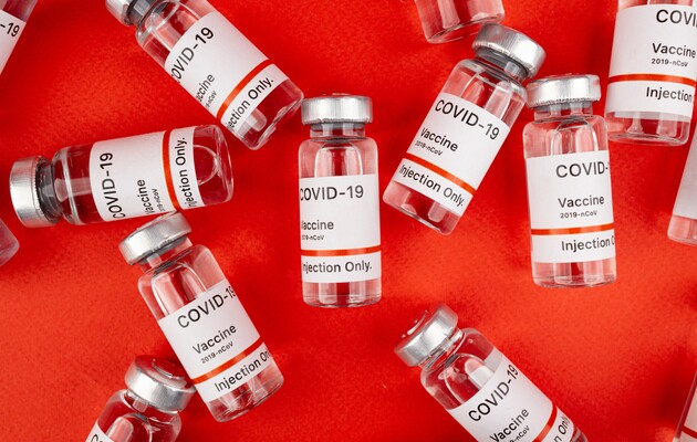 За прошедшие сутки в Украине сделали рекордное количество COVID-прививок с начала вакцинации 