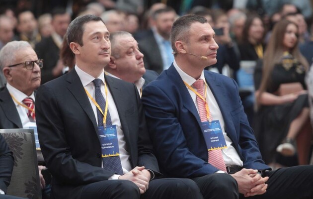 Чернышов рассказал, как достичь правильной «политической развесовки» в Киеве