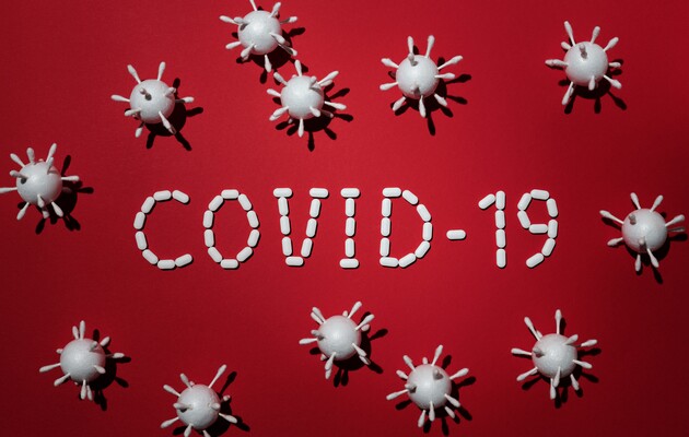 За прошедшие сутки в Украине обнаружили менее 300 новых COVID-случаев 