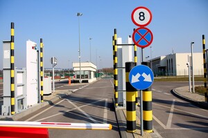 Польша открывает еще три автомобильных пункта пропуска на границе с Украиной