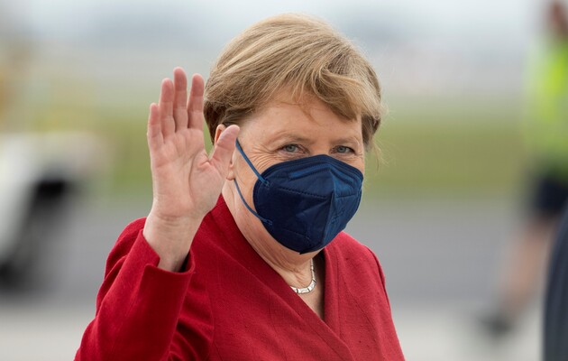 Меркель пройшла весь курс COVID-щеплень різними вакцинами