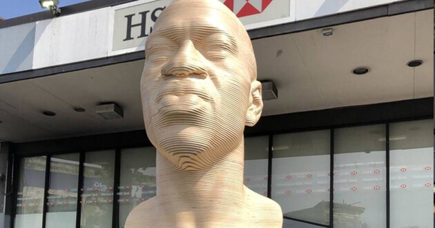 У Нью-Йорку встановили статую Джорджа Флойда 