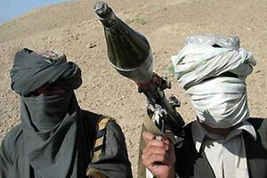 В Афганистане талибы развивают наступление 