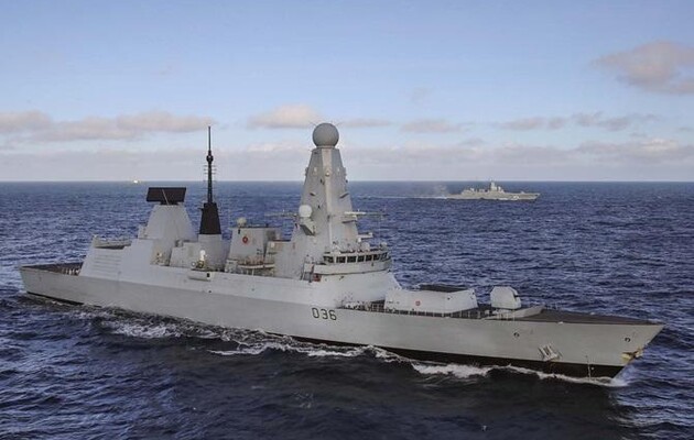 «Обстрел» эсминца в Черном море: в Минобороны Великобритании отреагировали