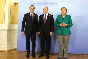 Меркель і Макрон запропонували запросити Путіна на саміт ЄС - FT 