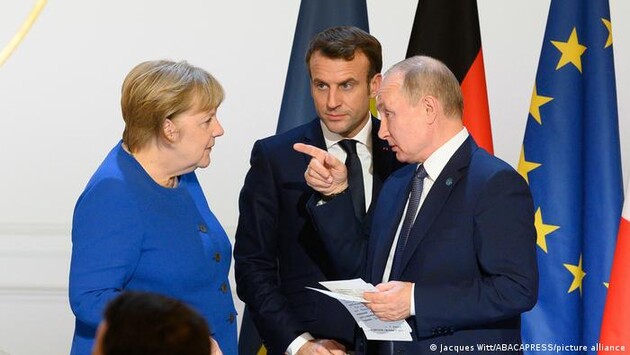 Позвать Путина на саммит ЕС предложила Меркель. Макрон ее поддержал – Financial Times