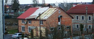 У Рівненській області вітер валить дерева, у Львові оголошено надзвичайну ситуацію місцевого значення 