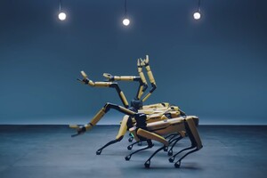 Роботи Spot відзначили покупку Boston Dynamics компанією Hyundai танцем - відео 