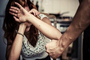 Рада ужесточила ответственность за домашнее насилие 