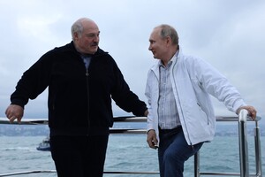Путін зідзвонився з Лукашенком: говорили про санкції, авіасполучення та безпеку 