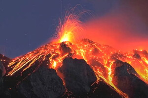 Вчені запропонували видобувати коштовні метали з-під вулканів 