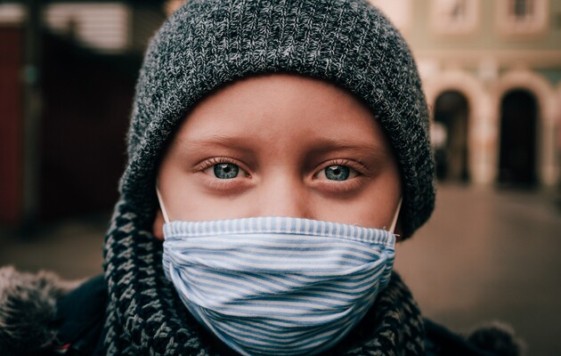 Украинцы будут жить с коронавирусом еще как минимум полтора года — главный санврач