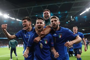 Италия обыграла Испанию в серии пенальти и вышла в финал Евро-2020