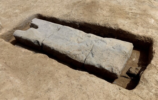 Археологи знайшли в Італії поховання хлопчика з військовим поясом 