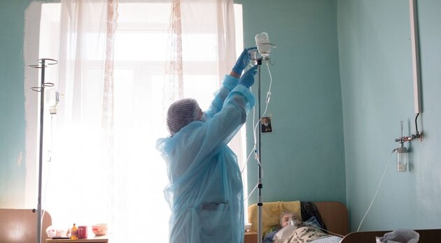 В Україні понад шість сотень нових хворих на ковід