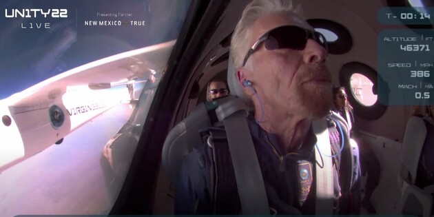 Ричард Брэнсон вернулся на Землю: опубликовано видео приземления Unity-22