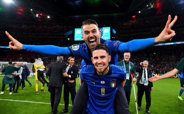 Італія - чемпіон Євро-2020: церемонія нагородження та емоції вболівальників 