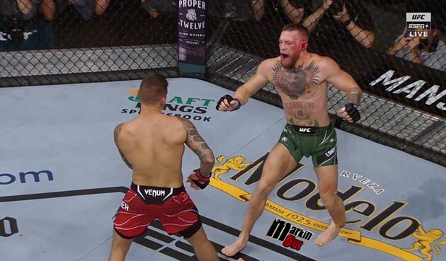 Порье победил Макгрегора после перелома ноги у Конора на UFC 264