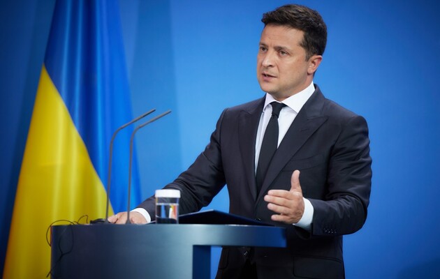 После встречи с Меркель Зеленский хочет лететь в Вашингтон к Байдену