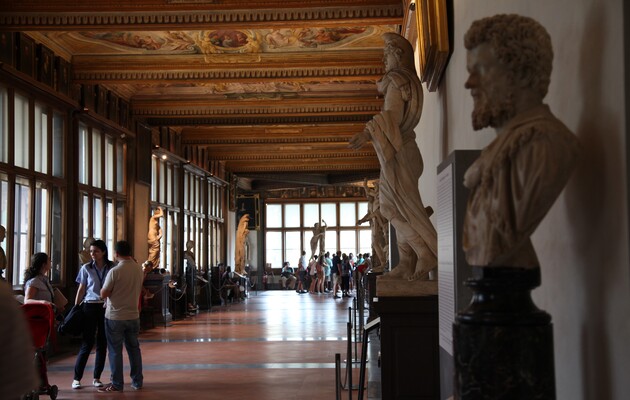 В італійських музеях почали відстежувати реакцію відвідувачів на картини 