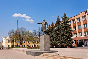 На Черкащині продадуть пам'ятник Леніна 