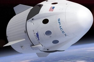 Корабель Crew Dragon компанії SpaceX вдало перестикувався з МКС
