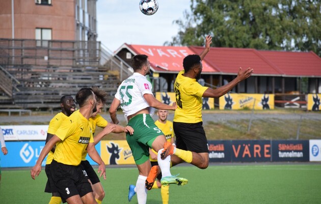 "Ворскла" пропустила на последних секундах