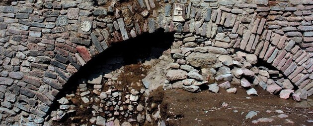Мексиканские археологи закопают древнее строение ацтеков