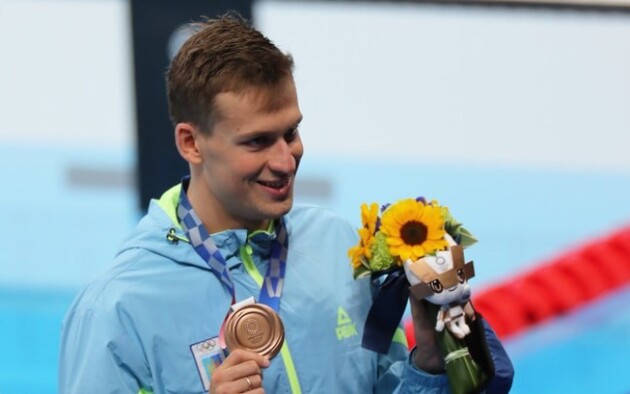 Романчук завоевал бронзу в плавании