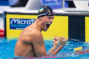 Украинский пловец Романчук завоевал бронзовую медаль Олимпиады в Токио
