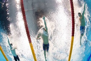 Романчук приніс Україні першу олімпійську медаль у плаванні за 17 років 