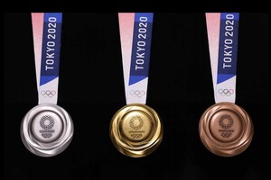 CNN рассказал, из чего состоят и сколько стоят медали Олимпийских игр в Токио