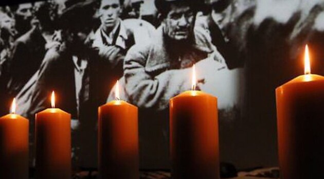 Українські школярі вивчатимуть історію Голокосту та війни за новою методикою