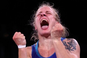 Украинка Черкасова завоевала бронзовую медаль Олимпиады в вольной борьбе