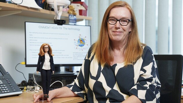 У США створили ляльку Барбі з обличчям співавторки вакцини від коронавірусу