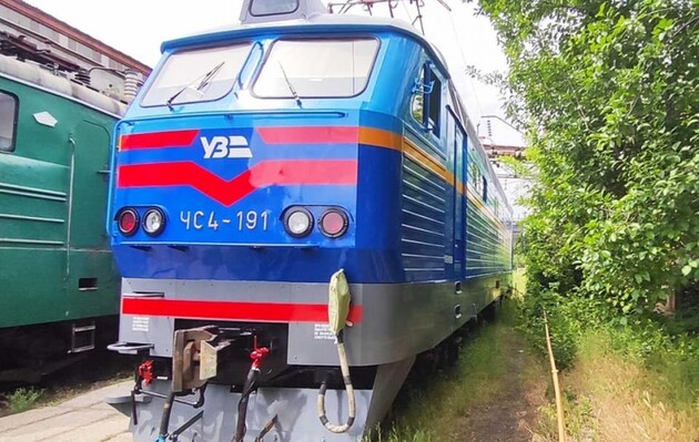 Возле Тернополя сошел с путей поезд «Рахов – Киев»