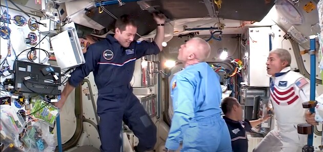 На МКС астронавти провели свої "Олімпійські ігри "