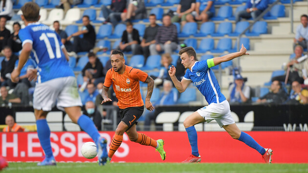 "Шахтер" выиграл первый матч со счетом 2:1