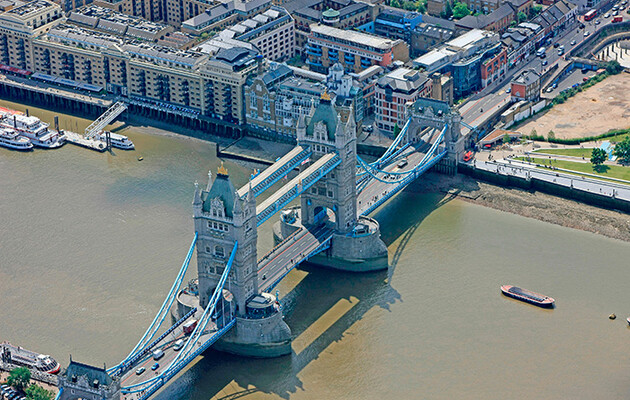 У Лондоні вийшла з ладу одна з визначних пам'яток — Тауерський міст 