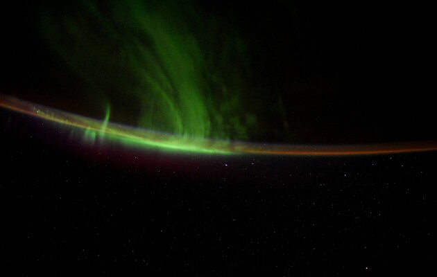 Шейн Кімбро сфотографував полярне сяйво над Землею