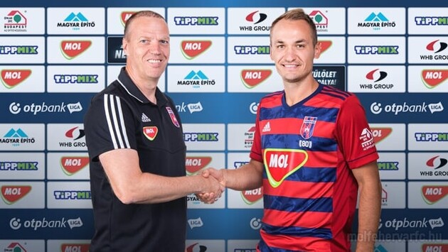 Макаренко продовжить кар'єру в Угорщині