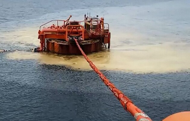 У Чорному морі стався розлив нафти на 80 км 