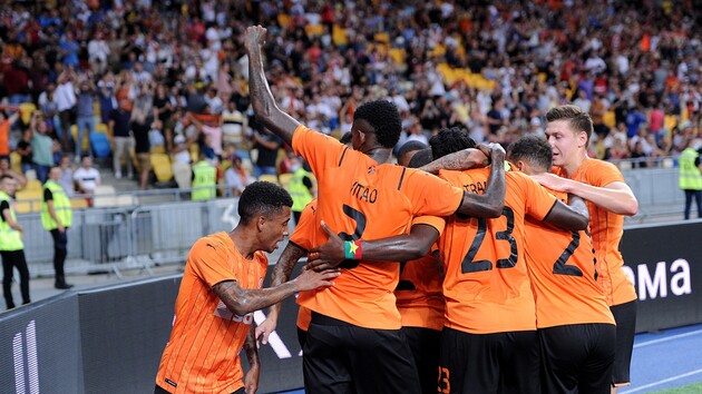 "Шахтер" сыграет против "Металлиста 1925"