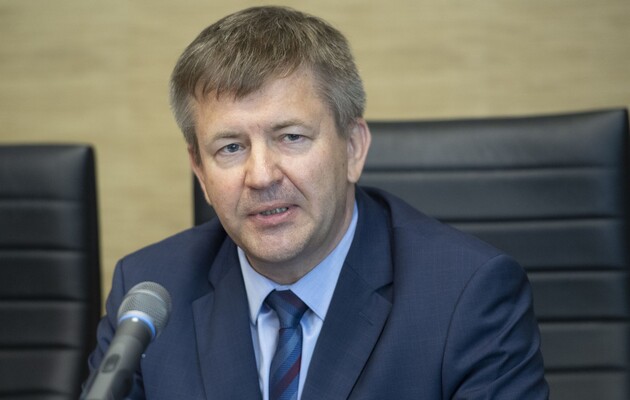 Репресії в Білорусі тривають: затриманий колишній дипломат і ще 20 осіб 