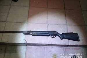 На Луганщине 17-летний парень открыл стрельбу по подросткам, есть пострадавший 