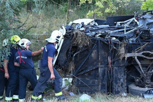 В Венгрии перевернулся пассажирский автобус: 8 погибших и 48 травмированных 