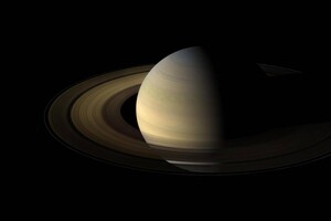 Вчені уточнили масу і розміри ядра Сатурна завдяки його кільцям 