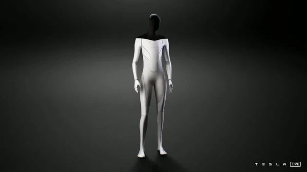 Прототип Tesla Bot покажут уже в 2022 году