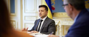 Зеленский указами ввел в действие санкции против Шария и Гужвы