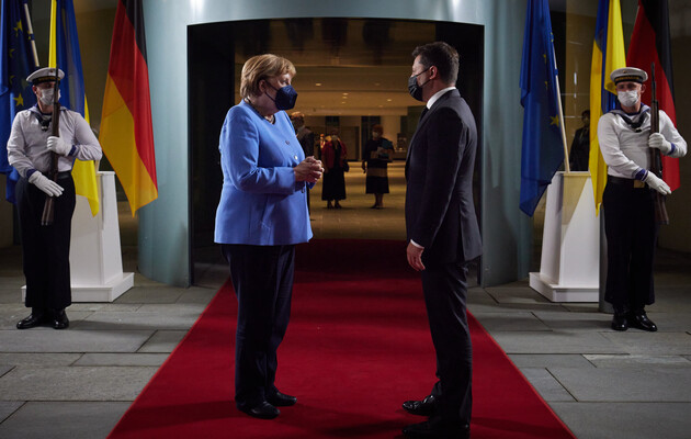 Меркель хотіла б провести новий нормандський саміт на найвищому рівні